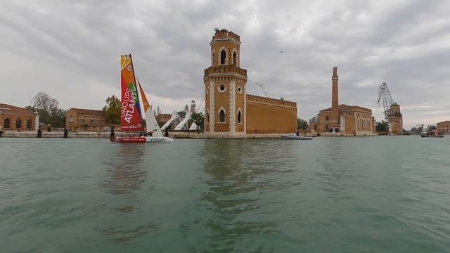 Ep 29 | Extreme racing around Venice смотреть онлайн