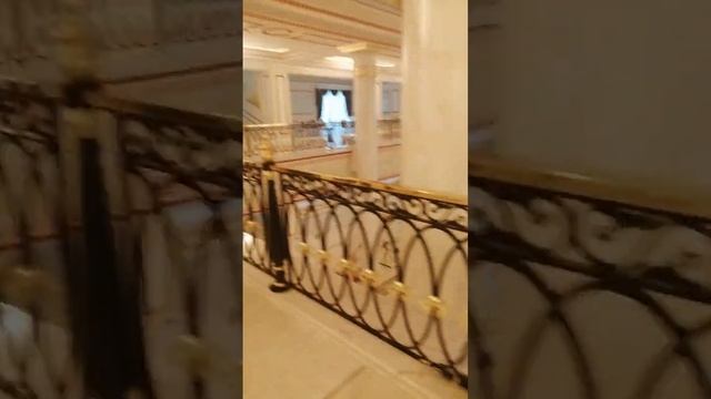 Фойе 2 этажа театра Куанышбаева смотреть онлайн