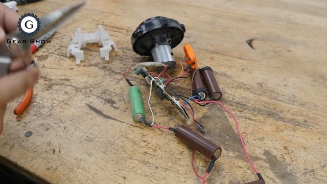 Vacuum Cleaner Battery Replacement | Electrolux Ergorapido Lithium смотреть онлайн