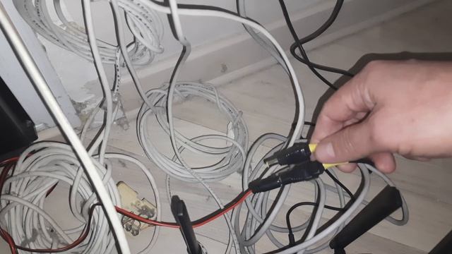 WI-FI роутер и GPON-терминал аккумулятора 12 вольт. смотреть онлайн