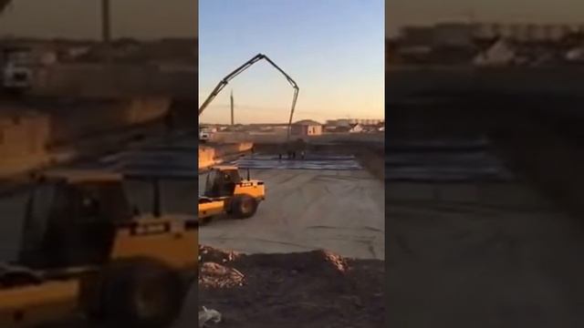 Рытье траншей и разработка котлованов от компании МиШэМ смотреть онлайн
