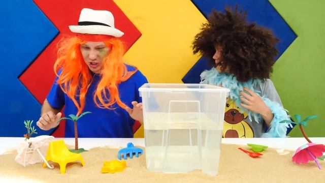 Смешные видео. Уроки Маскировки в Полицейской Академии! Супергерои и Трансформеры игры для мальчико смотреть онлайн