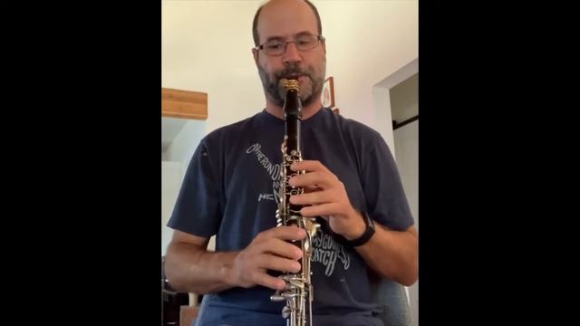 Quarantine Clip: Josh Ranz Plays Bach's Prelude #1 смотреть онлайн