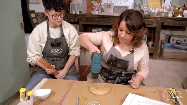 Un mobiletto in arte povera trasformato! Uno stile moderno fresco contemporaneo! Elisa & Magic Pain смотреть онлайн