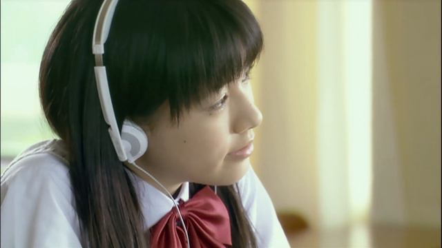YUI - Laugh Away (Acoustic Version) смотреть онлайн