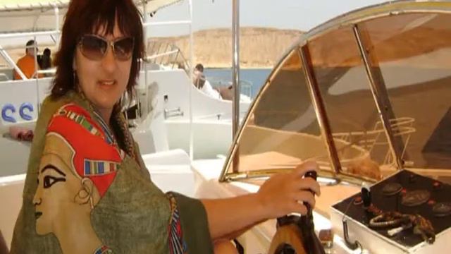 У моря.flv смотреть онлайн