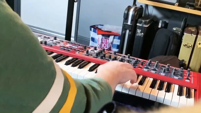 Nord Stage 3 - first run смотреть онлайн