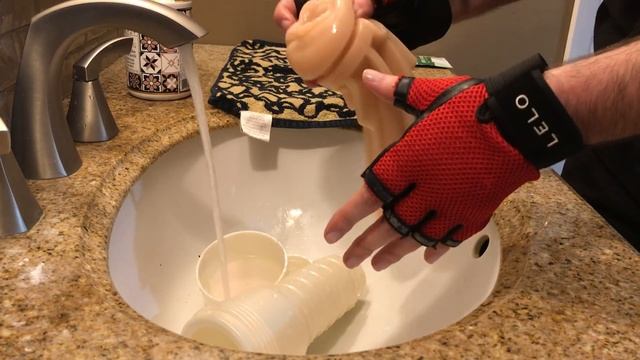 How To Wash A Fleshlight (Full Tutorial) смотреть онлайн