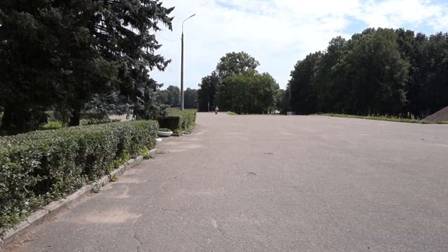 Великие Луки 2020. Фонтан «Три поколения». Краеведческий музей. смотреть онлайн