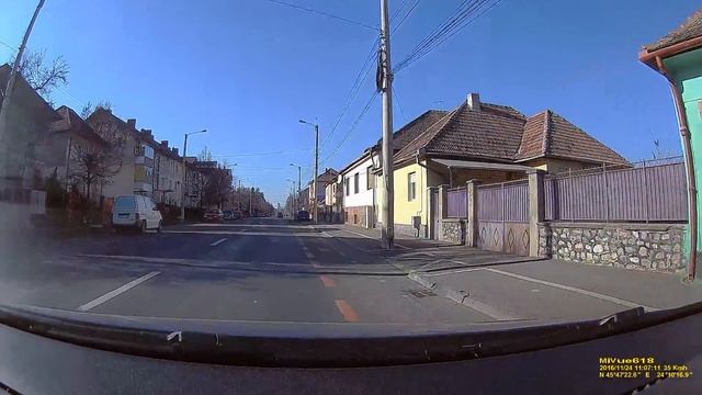 Extreme HD Mio MiVue 618 Test Drive смотреть онлайн