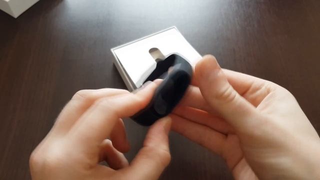 Распаковка браслета Xiaomi Mi Band 2 смотреть онлайн