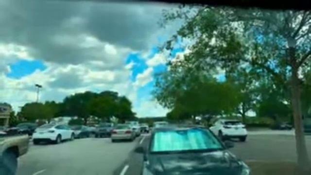 ? за продуктами в Publix ? скорость на дорогах Орландо Флорида США БОЛТАЛКА за рулем 07.04.2023 смотреть онлайн