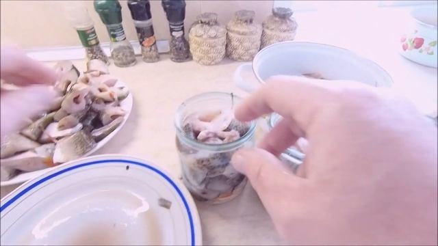 Как приготовить консервы из речной рыбы в домашних условиях. Простой рецепт смотреть онлайн