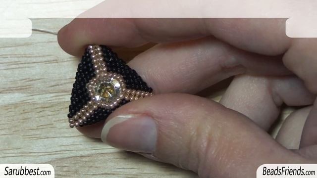 BeadsFriends: Peyote Stitch triangle - Peyote stitch post earrings with Swarovski crystal (1028) смотреть онлайн