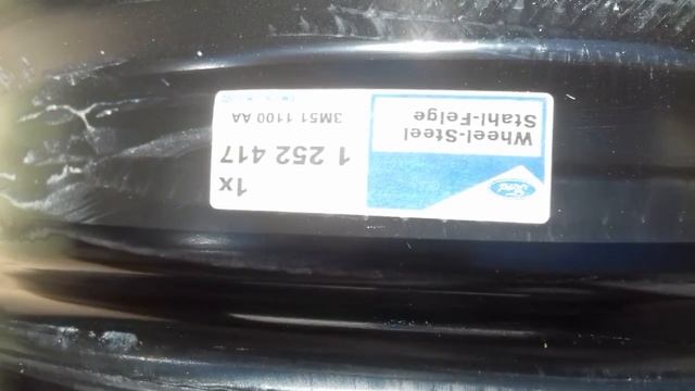 R15 6J ET52.5 5x108 D63.3 3M511100AA 1x1252417 Ford Focus смотреть онлайн