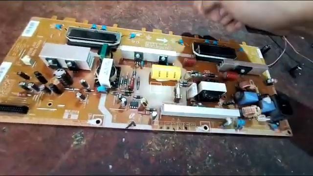 телевизор samsung LE32B450C4W ремонт блока питания (ремонт для начинающих) смотреть онлайн