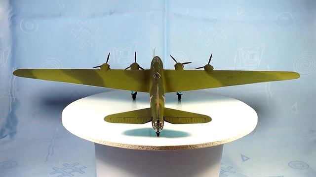 ПЕ-8 1:72 (звезда) обзор масштабная модель № 22/67 авиация самолёт / Model aviation PE-8 plane смотреть онлайн