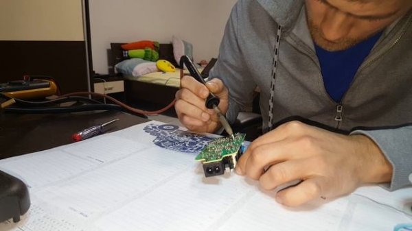 iRobot Roomba 780 Charging error 5 - Bad  Capacitor