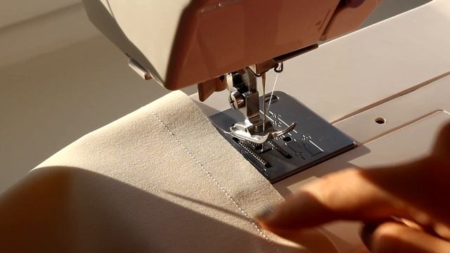 Как сделать ровную строчку? Пособие для начинающих. смотреть онлайн