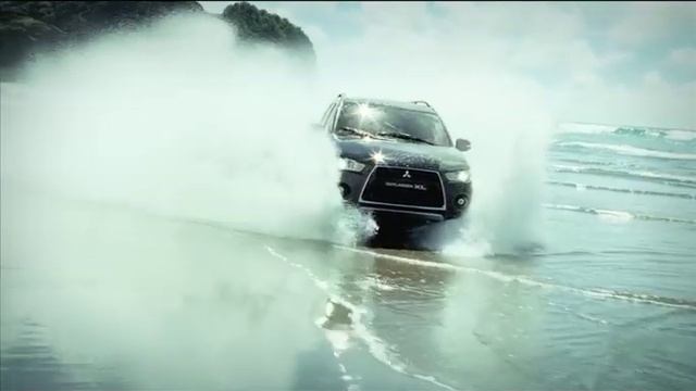 Mitsubishi Outlander XL смотреть онлайн
