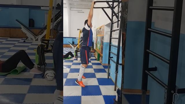 Подтягивание на перекладине 12 раз (10 октября 2020 г.) смотреть онлайн