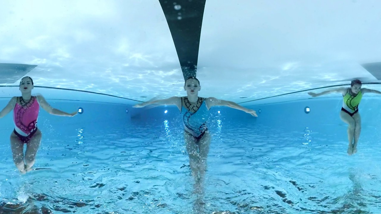 360° Синхронное плавание в легендарном бассейне Парижа (подводная съемка) смотреть онлайн
