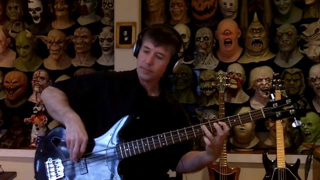 Heart Of The Sunrise Bass Cover смотреть онлайн