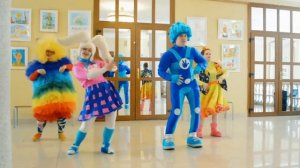 Танцуй с Фиксиком и его друзьями.