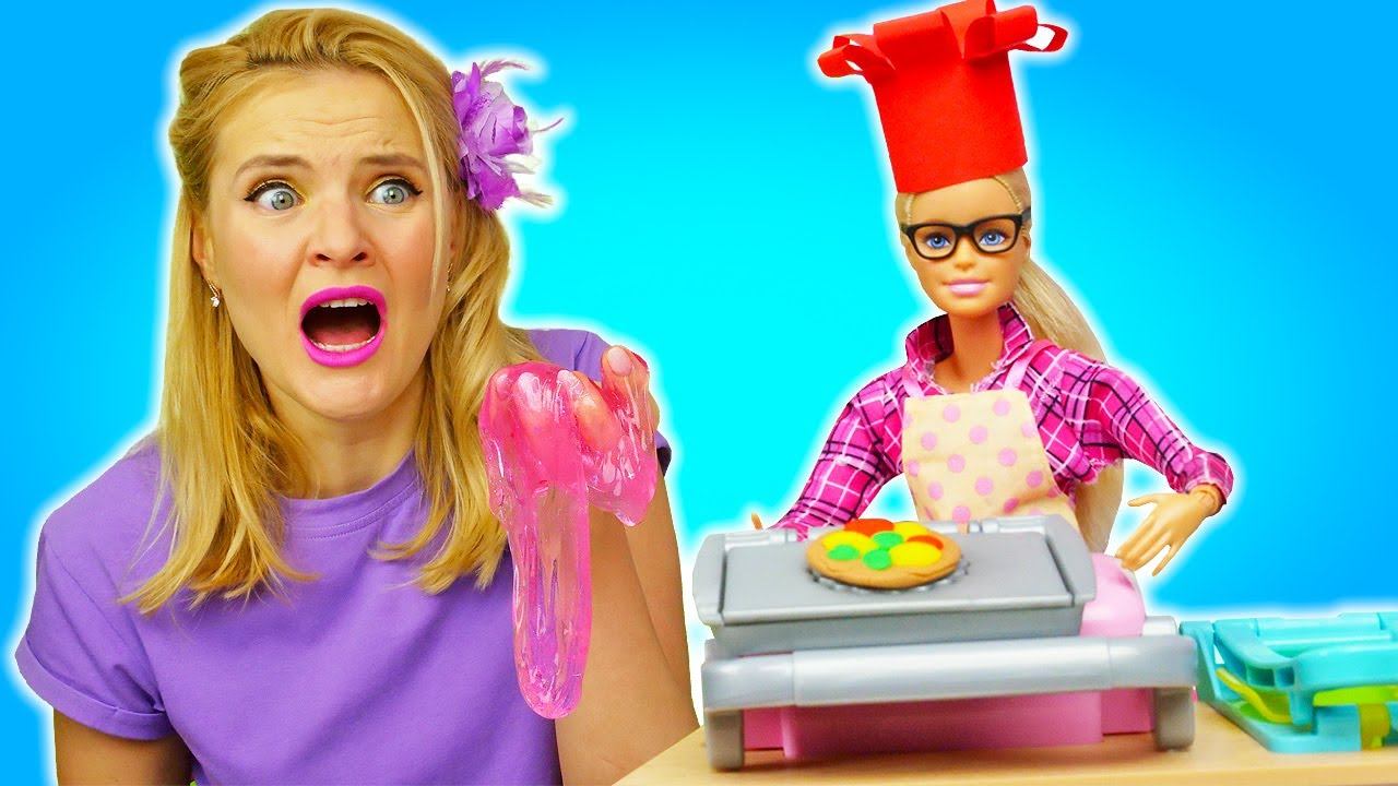Первый рабочий день повара Барби - Видео для девочек - Игры в куклы Барби смотреть онлайн