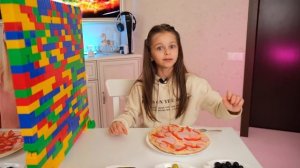 ТЕЛЕПАТИЯ Пицца ЧЕЛЛЕНДЖ с АЛИСА ЛИСОВА! Угадай если сможешь! TWIN TELEPATHY CHALLENGE! АЛИНА СМАЙЛ