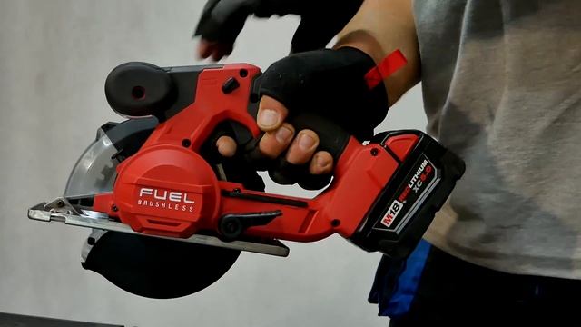 краткий обзор инструмента Milwaukee для резки металла смотреть онлайн