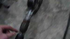 Автомобильный подъемник своими руками (car lift in home garage)