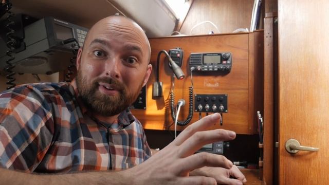 Sail Life - diesel engine maintenance & AIS transponder installation, BHA #1 смотреть онлайн