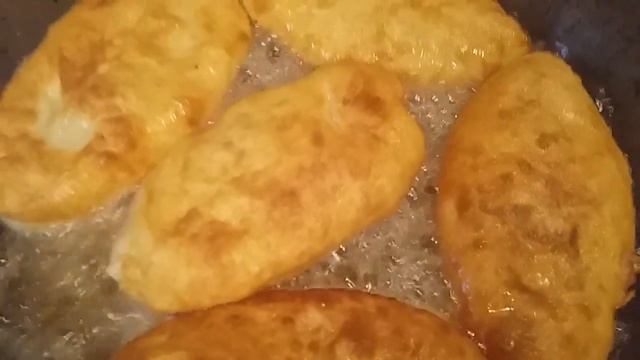 ГОТОВИМ С ЛЮБОВЬЮ! УНИВЕРСАЛЬНОЕ ТЕСТО НА КЕФИРЕ ДЛЯ ПИРОЖКОВ И Т.Д.  СМОТРЕТЬ ВСЕМ !!!