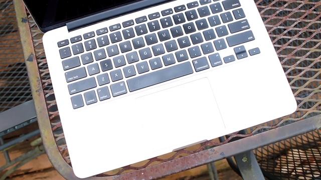 2013 Retina MacBook Pro In 2021! (Still Worth Buying?) (Review)