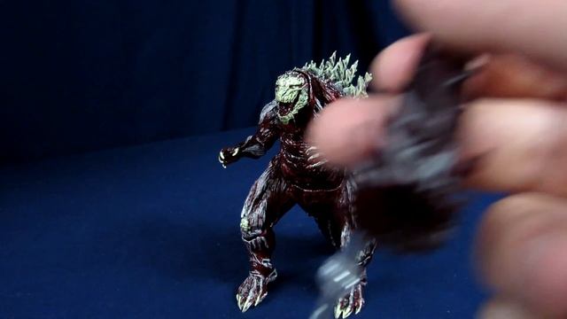 Custom SH MonsterArts Anime Godzilla 2017 (Skinless) And Figma Attack On Titan Armored Titan Figure смотреть онлайн