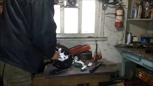 Передняя балка для самодельного минитрактора -мототрактора .Часть 1 Переделка поворотных кулаков. смотреть онлайн