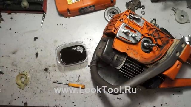 Бензопила Хускварна 137,142 НЕ ПОДАЕТ МАСЛО НА ЦЕПЬ!!!.mp4 смотреть онлайн