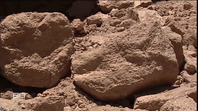 Millions of desperate Afghans flee Taliban country ruled by war | 60 Minutes Australia смотреть онлайн