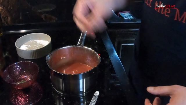 НЕТ ДУХОВКИ? - не проблема. Пицца на сковородке за 15 минут. Рецепт пиццы на сковороде. смотреть онлайн