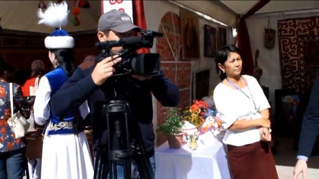 Қызылордалық Батыр Ана Қала күніне шашу шашты! смотреть онлайн