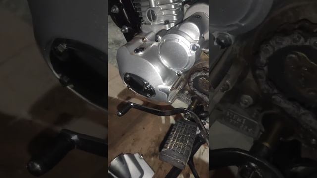 | Замена приводной цепи на мотоцикле d4 125 | смотреть онлайн