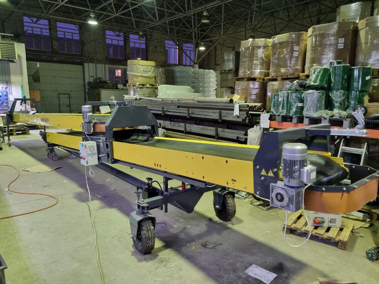 ТЛР-16-Э (Г) Транспортер ленточный раздвижной от 13 до 16м гидравлический или электрический привод смотреть онлайн