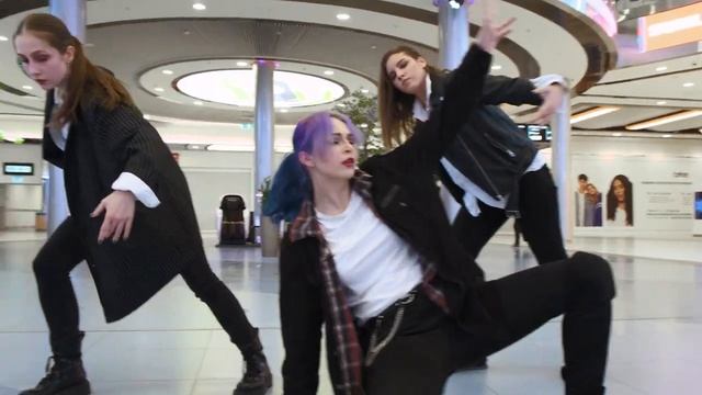 [KPOP IN PUBLIC ] ENHYPEN (엔하이픈) - Drunk-Dazed | Dance Cover by Nerium смотреть онлайн