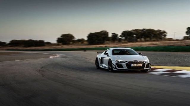 2023 Audi R8 Review | Features | Performance | Design | Interior | Models | Prices смотреть онлайн