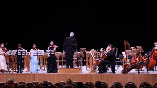Vivaldi: Concerto for 4 Violins in B minor RV 580 смотреть онлайн