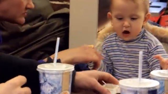 Прогулка, Ночная Москва, Родители, Друзья , Было круто, Все счастливы смотреть онлайн