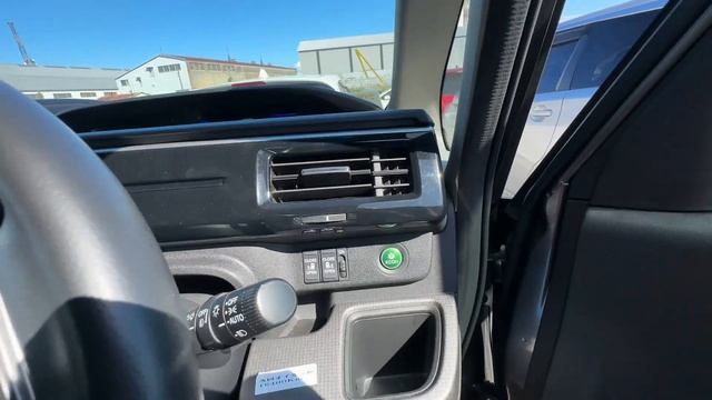 Минивэны за 1.5млн.р! Обзор нашего сток ярда в Японии! Авто под заказ! Заказать авто с аукциона! смотреть онлайн