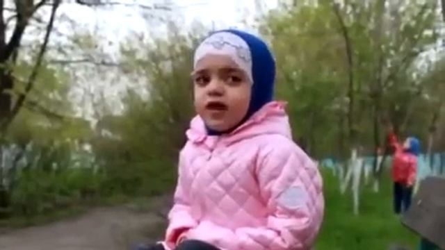 Девочка мусульманка, Альхямдулиллаh!. смотреть онлайн