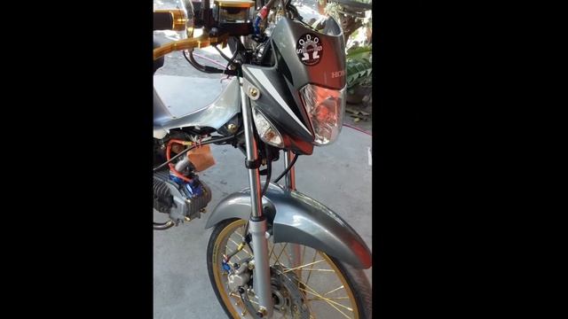 "Thai Concept" Honda RS 125cc | Chebbie MotoVlog смотреть онлайн